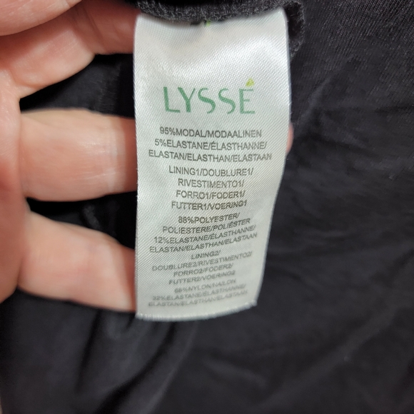 Lysse Women's Vista Sleeveless Black Knit Tunic Lined Smoothing Top Size 1X. - Picture 5 of 7